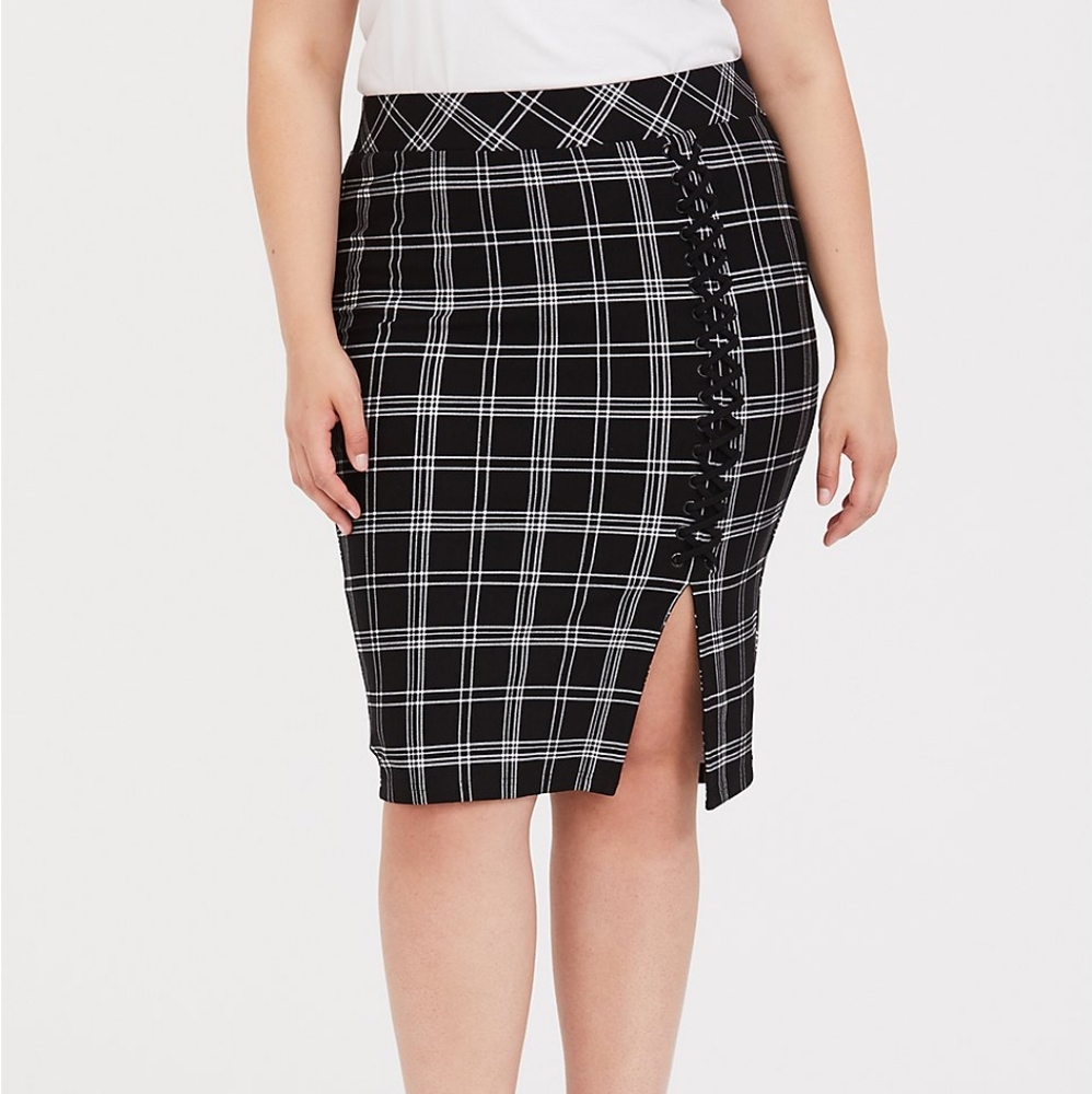 Torrid Black White Plaid Lace Up Ponte Midi Skirt 2x